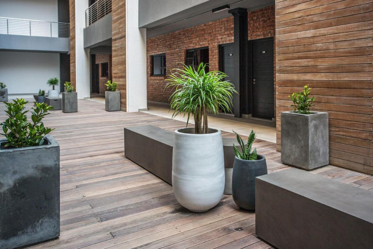 Docklands Deluxe One Bedroom By Itc Hospitality Apartment