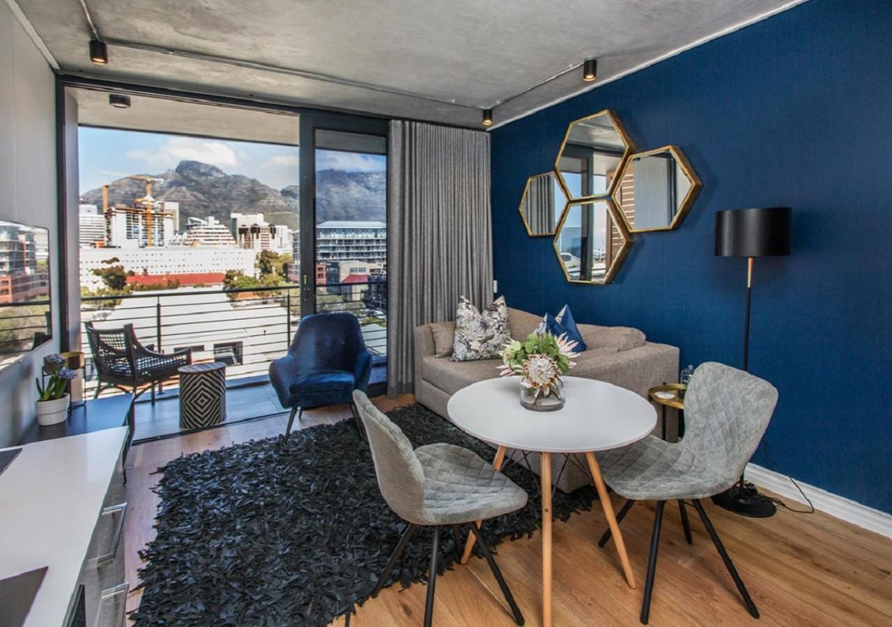 Apartment Docklands Deluxe One Bedroom By Itc Hospitality Cape Town