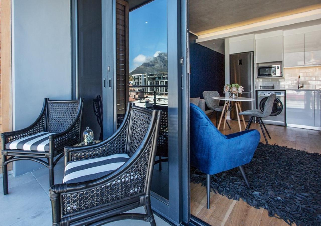 Docklands Deluxe One Bedroom By Itc Hospitality Apartment Cape Town