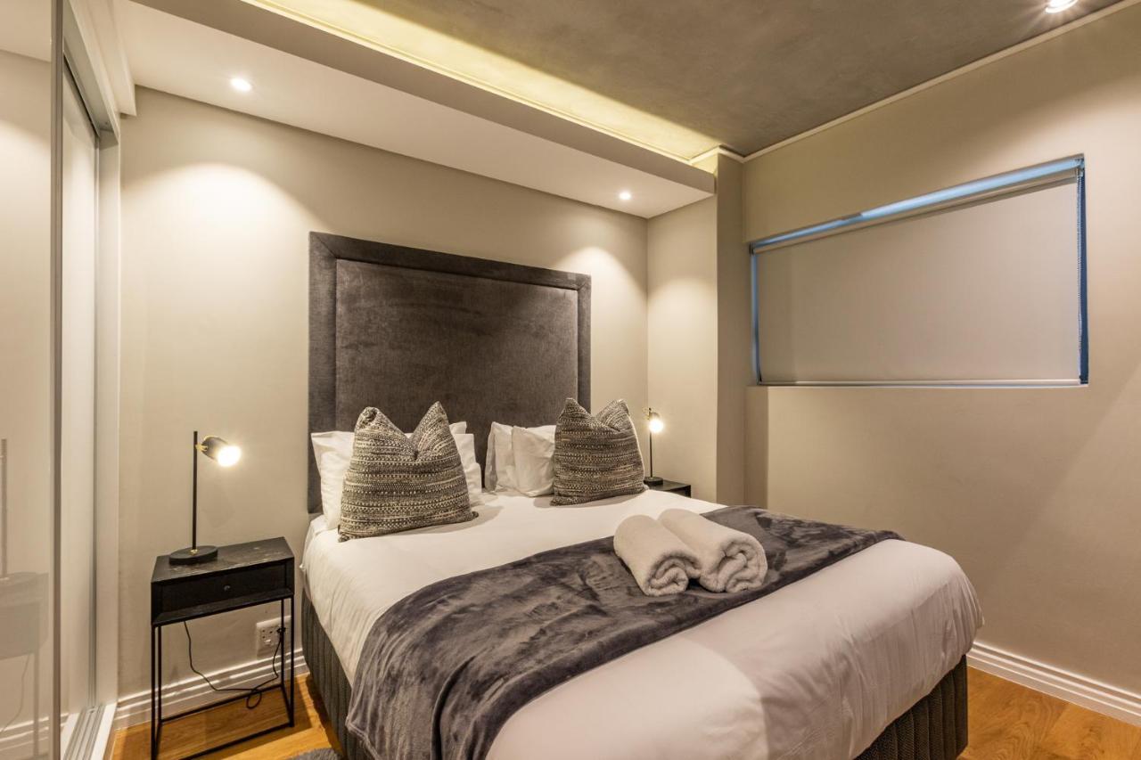 Docklands Deluxe One Bedroom By Itc Hospitality Apartment