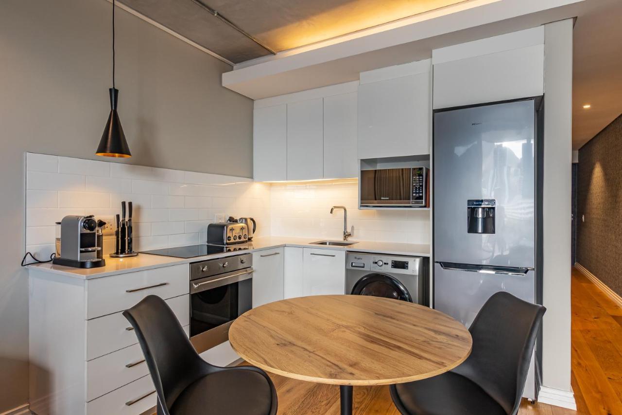 Apartment Docklands Deluxe One Bedroom By Itc Hospitality Cape Town