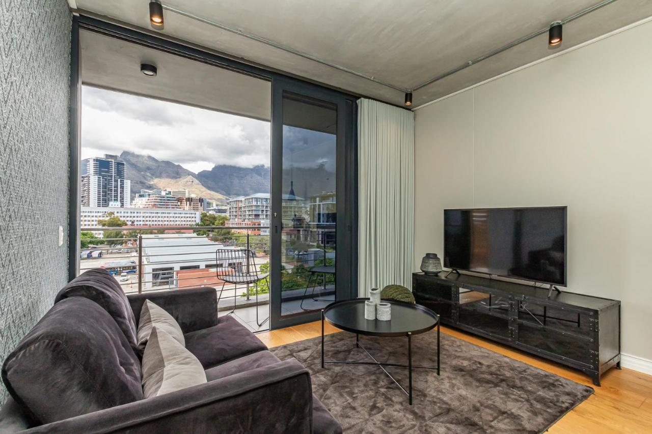 Docklands Deluxe One Bedroom By Itc Hospitality Apartment *